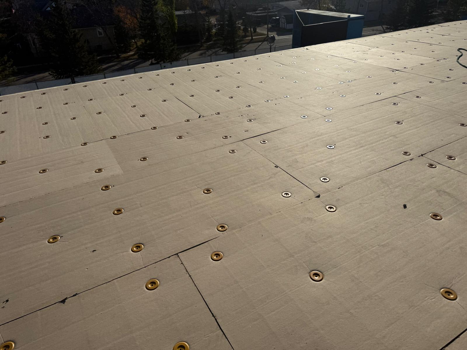 Roof deck preparation with mechanical fasteners